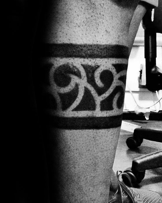 40 Leg Band Tattoo Designs für Männer - Maskulin Tinte Ideen  