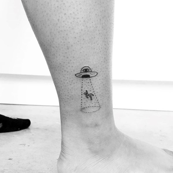 50 einfache Bein Tattoos für Männer - maskuline Design-Ideen  