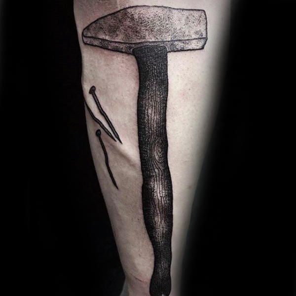 50 Hammer Tattoo Designs für Männer - Manly Tool Ink Ideen - Mann Stil