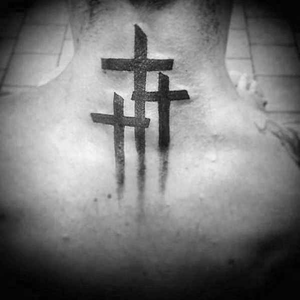 50 einfache Kreuz Tattoos für Männer - religiöse Tinte Design-Ideen  