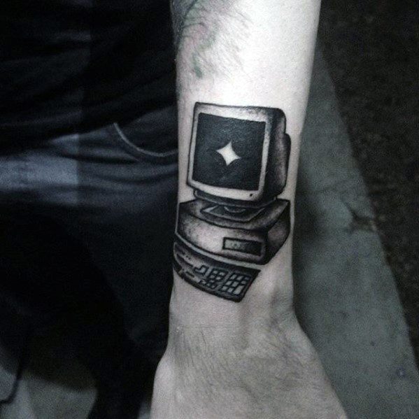 50 Computer Tattoo Designs für Männer - Technologie Tinte Ideen  