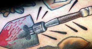 30 Shovel Tattoo Designs für Männer - Tool Ink Ideen  