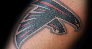 20 Atlanta Falcons Tattoo-Designs für Männer - Fußball-Tinte-Ideen  