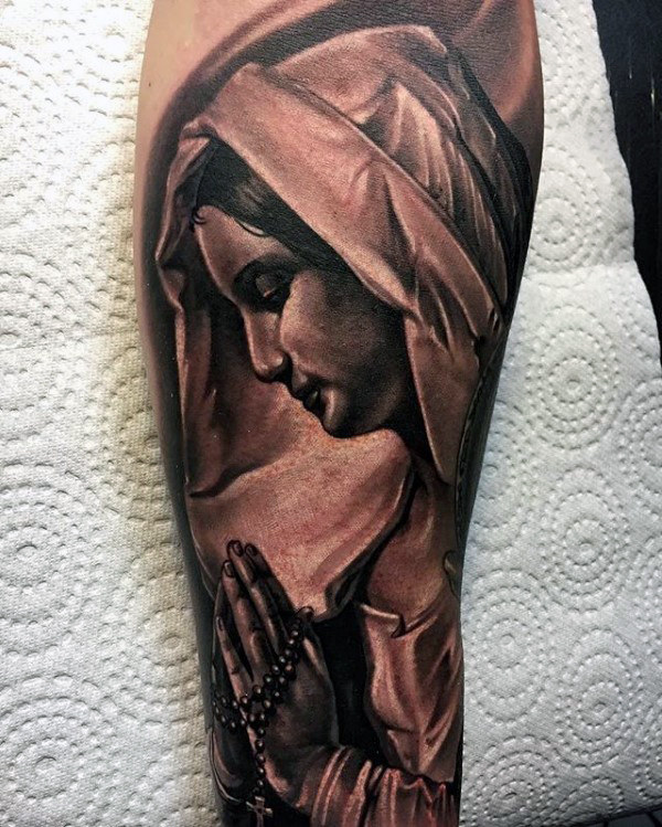 100 Jungfrau Maria Tattoos für Männer - religiöse Design-Ideen  
