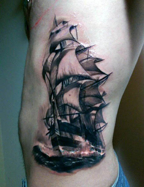 60 Segelboot Tattoo Designs für Männer - ein Gefühl von nautischen Raffinesse  