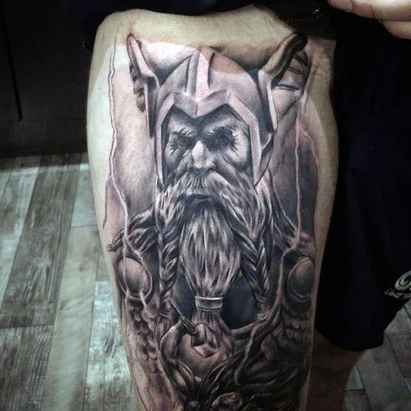 60 Odin Tattoo Designs für Männer - Norse Ink Ideen  