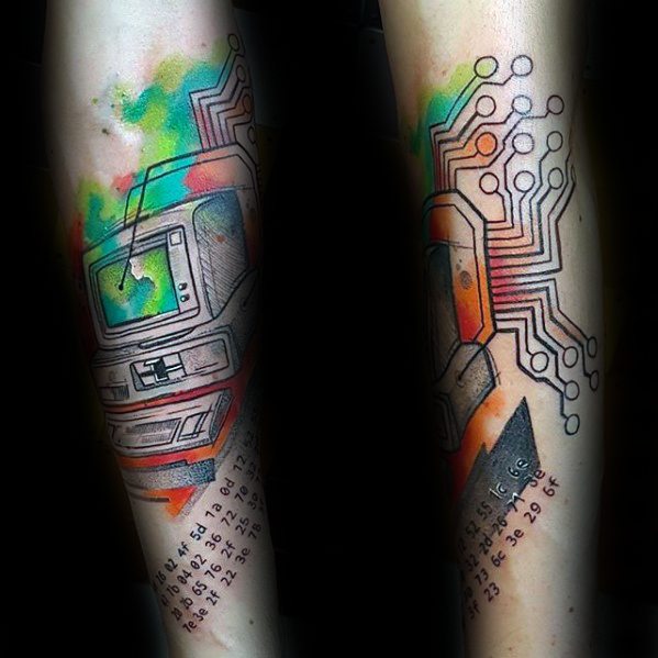 50 Computer Tattoo Designs für Männer - Technologie Tinte Ideen  