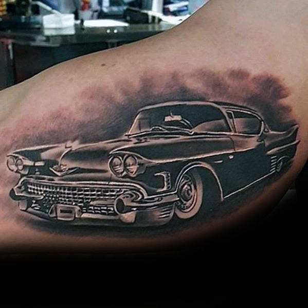 50 Cadillac Tattoos für Männer - Automotive Ink Design-Ideen  