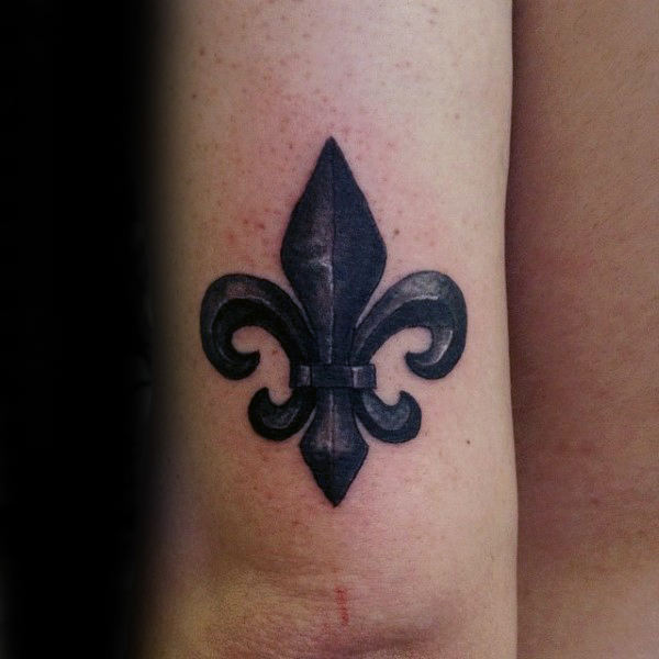 70 Fleur De Lis Tattoo Designs für Männer - stilisierte Lily Ink Ideen  