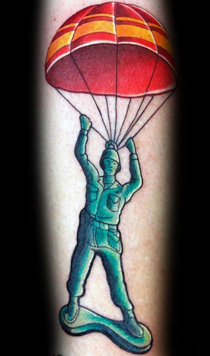 30 Fallschirm Tattoo Designs für Männer - Sky Diving Ink Ideen  