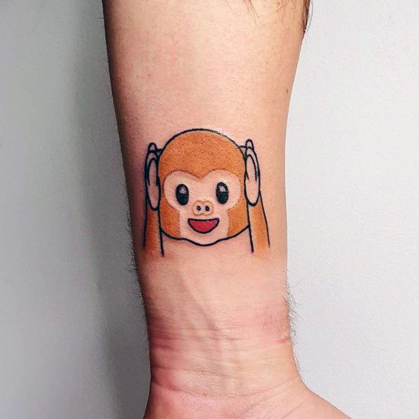 30 Emoji Tattoo Designs für Männer - Emoticon Ink Ideas  