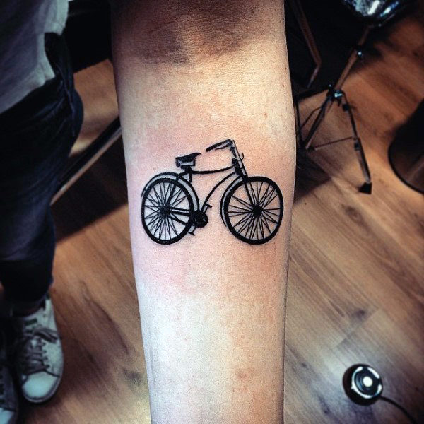 70 Fahrrad Tattoo Designs für Männer Maskulin Radfahren