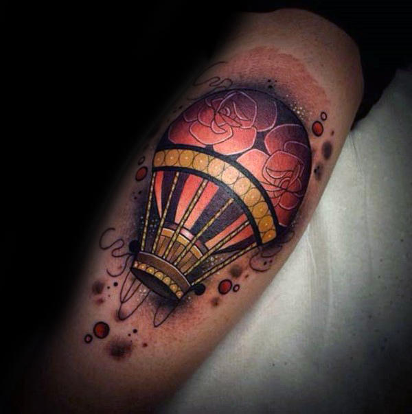 70 Heißluftballon Tattoo Designs für Männer - Ein Korb voller Ideen  
