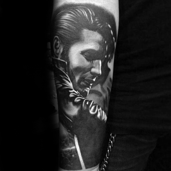 60 Elvis Presley Tattoos für Männer - König der Rock'n'Roll-Design-Ideen  