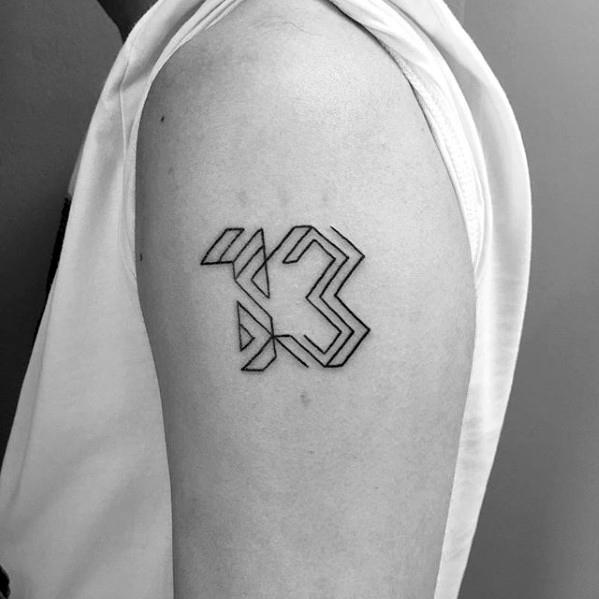 50 kleine geometrische Tattoos für Männer - Manly Form Ink Ideas  
