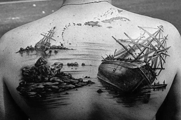 30 Shipwreck Tattoo Designs für Männer - versunkene Tinte Ideen  