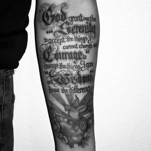 50 Serenity Prayer Tattoo Designs für Männer - Emporhebende Ideen  