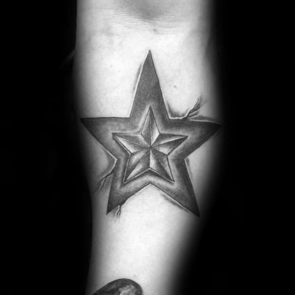 40 3D Star Tattoo Designs für Männer - Cool Ink Ideas  