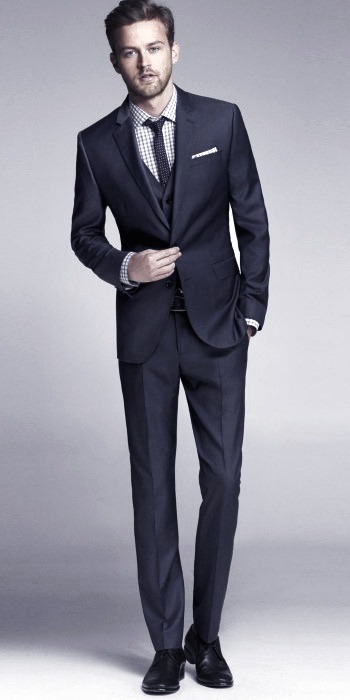 40 Navy Blue Suit Schwarz Schuhe Styles für Männer - Modische Outfits  