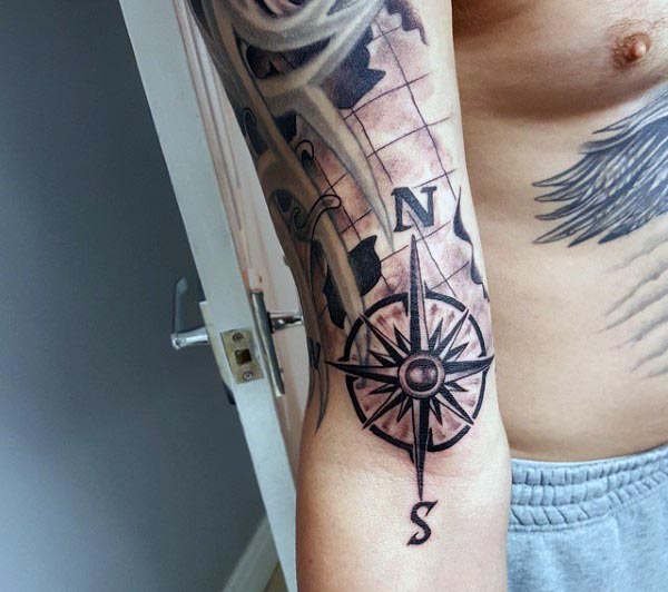 90 Bizeps Tattoos für Männer - Masculine Muscle Design-Ideen  