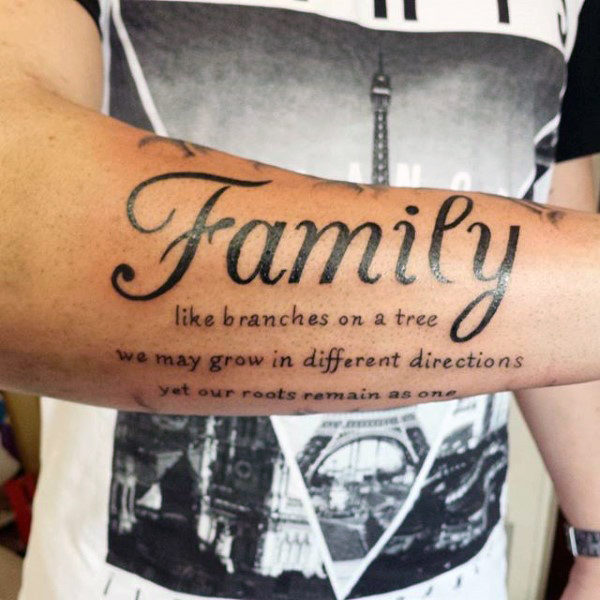 100 Familien-Tattoos für Männer - Gedenktinten-Design-Ideen  