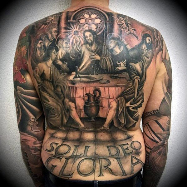 40 Jesus Zurück Tattoo Designs für Männer - religiöse Tinte Ideen  