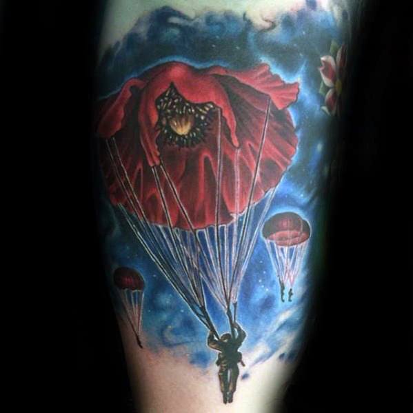 30 Fallschirm Tattoo Designs für Männer - Sky Diving Ink Ideen  