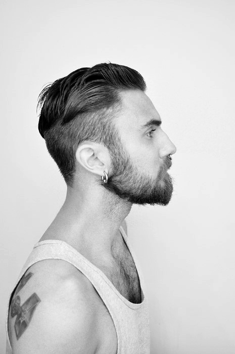 Undercut mit Bart Haircut für Männer - 40 Manly Frisuren  