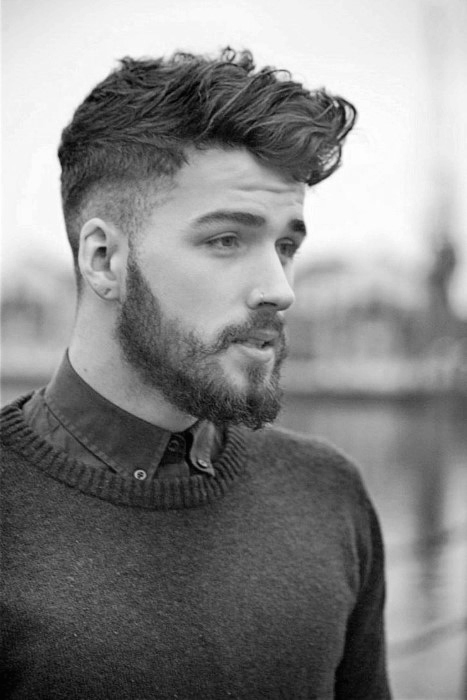 Kurzes welliges Haar für Männer - 70 männliche Haarschnitt-Ideen  