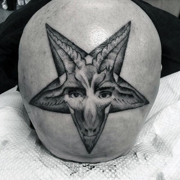 50 Pentagramm Tattoo-Designs für Männer - fünf Spitzen Star Ideen  