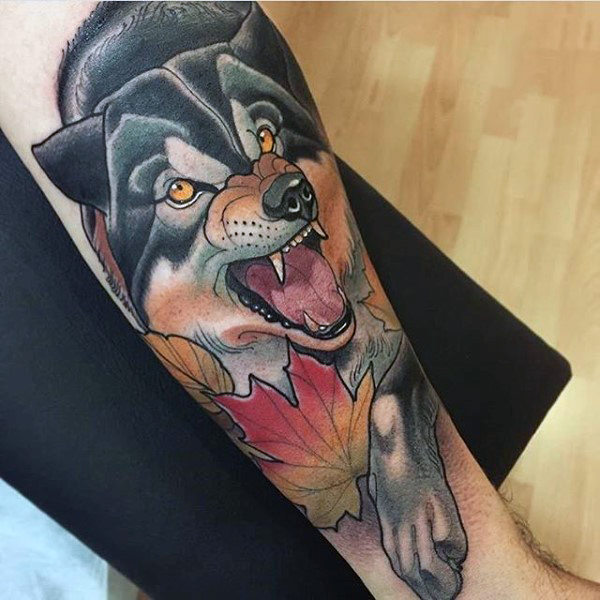 40 Wolf Unterarm Tattoo Designs für Männer - männliche Tinte Ideen  