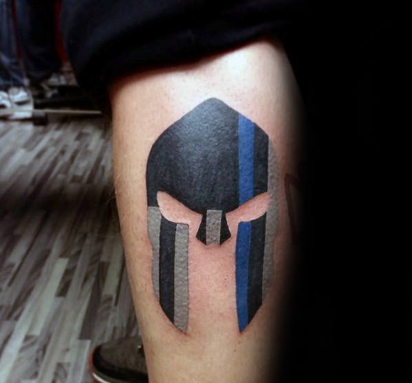 50 dünne blaue Linie Tattoo Designs für Männer - symbolische Tinte Ideen  
