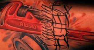30 Klempner Tattoos für Männer - Klempner Design-Ideen  