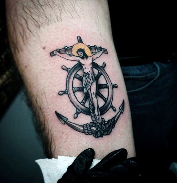 40 Anker Kreuz Tattoo Designs für Männer - religiöse Tinte Ideen  