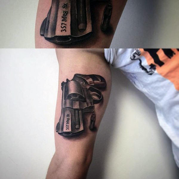 50 Gangster Tattoos für Männer - Mobster Design-Ideen  