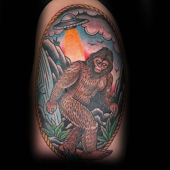 50 Bigfoot Tattoo Designs für Männer - Mythologische Kreatur Tinte Ideen  