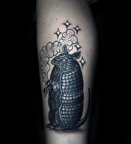 50 Armadillo Tattoo Designs für Männer - Armor Shell Ink Ideen  