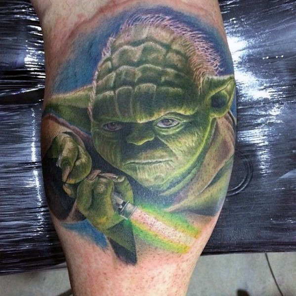 60 Yoda Tattoo Designs für Männer - Jedi Master Ink Ideen  