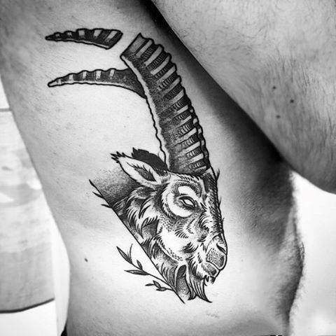100 Ziegen Tattoo-Designs für Männer - Tinte Ideen mit Hörnern  
