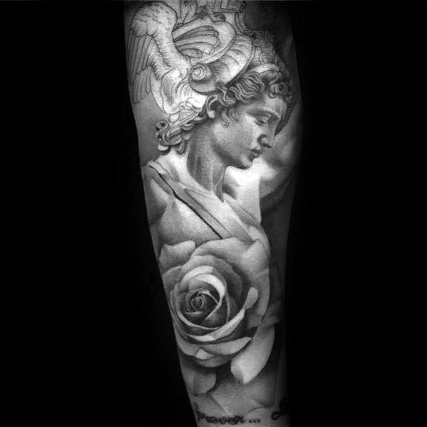40 Perseus Tattoo Designs für Männer - Griechische Mythologie-Tinten-Ideen  