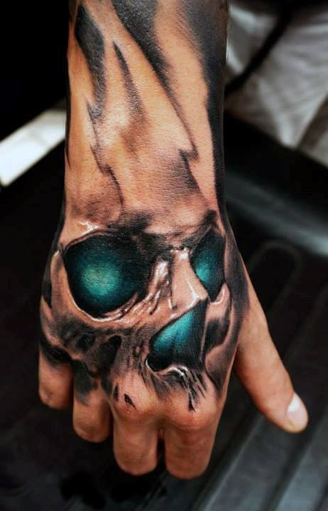 30 Handgelenk Tattoos für Männer - Maskuline Design-Ideen  