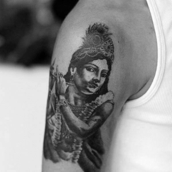 40 Krishna Tattoo Designs für Männer - Hinduismus Ink Ideen  