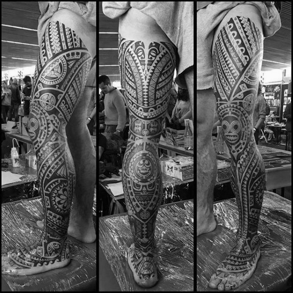 30 Tribal Thigh Tattoos für Männer - Manly Ink Ideen  