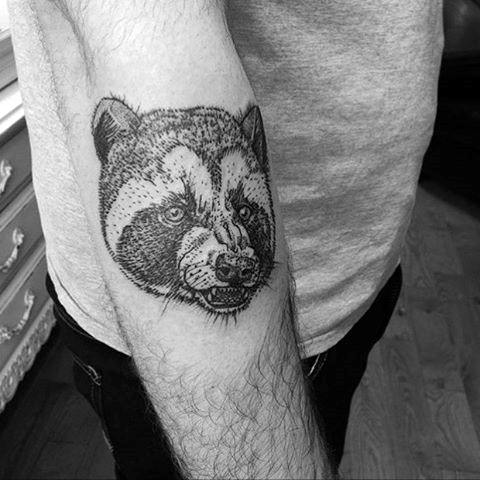 80 Waschbär Tattoo Designs für Männer - Critter Ink Ideas  