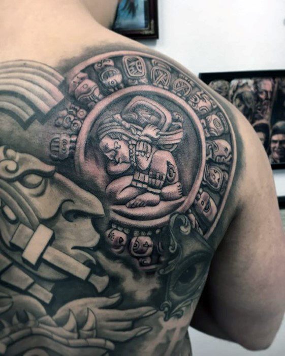 40 Mayakalender Tattoo Designs für Männer - Tzolkin-Tinten-Ideen  