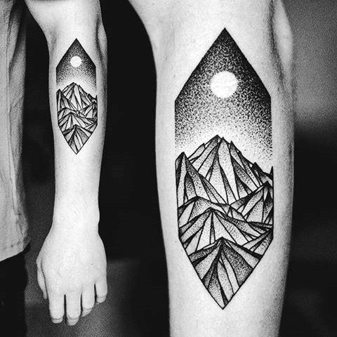 50 geometrische Berg Tattoo Designs für Männer - Geometrie-Tinte Ideen  