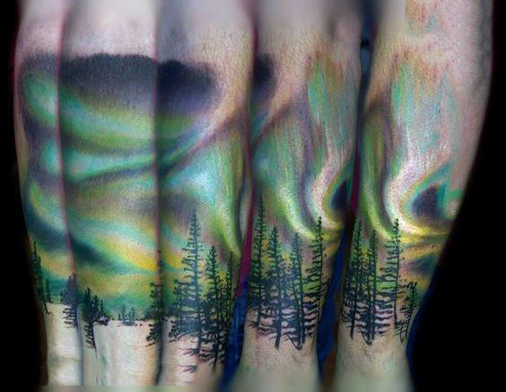 50 Nordlichter Tattoo Designs für Männer - Aurora Borealis Ink Ideen  