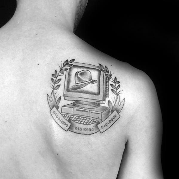 50 Computer Tattoo Designs für Männer - Technologie Tinte Ideen  