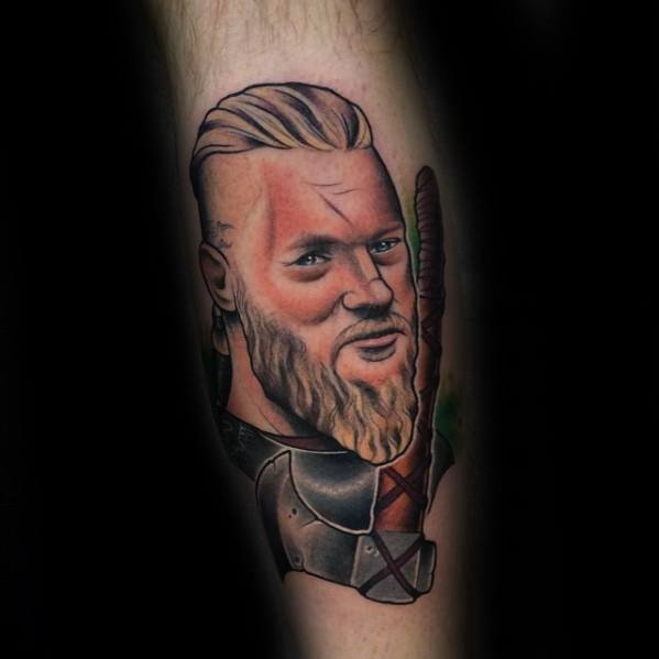 60 Ragnar Lothbrok Tattoo-Designs für Männer - Wikinger-Tinte Ideen  