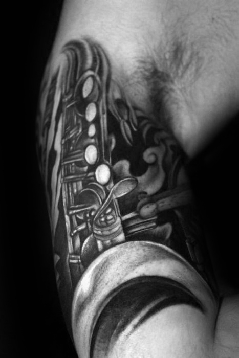 50 Saxophon Tattoo Designs für Männer - Jazz inspirierte Tinte Ideen  